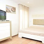 Sofia Καλέλα